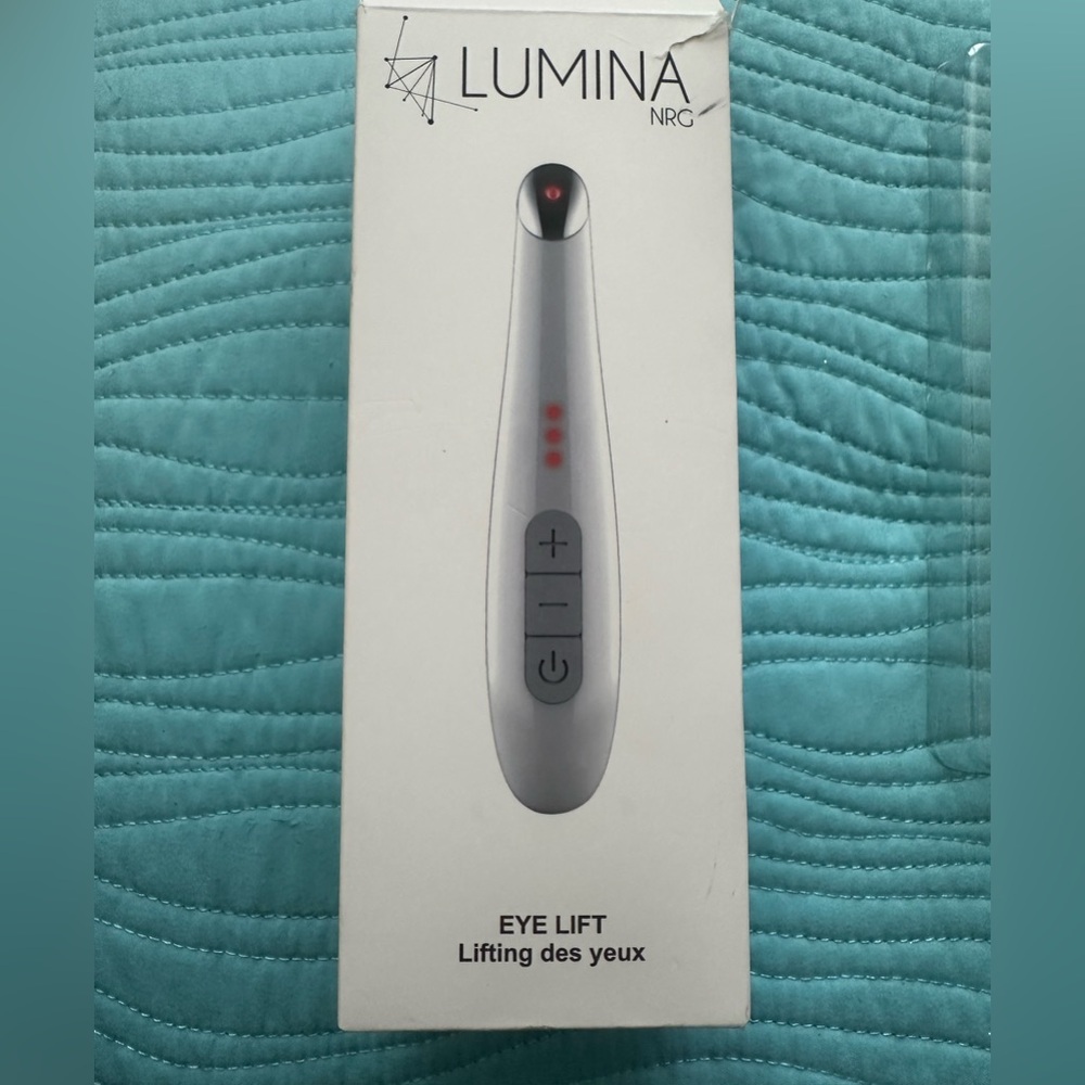 Lumina NRG Eye Lift Device - White. New in box